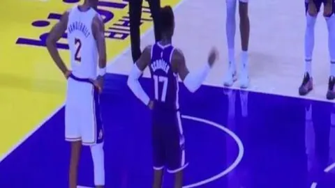 卡斯特利亚诺斯内收肌受损，预计3月底康复，重返赛场时间未定。